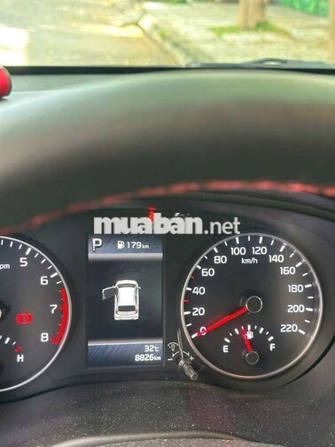 Kia Morning 2021 GT-Line 8888 km Vàng