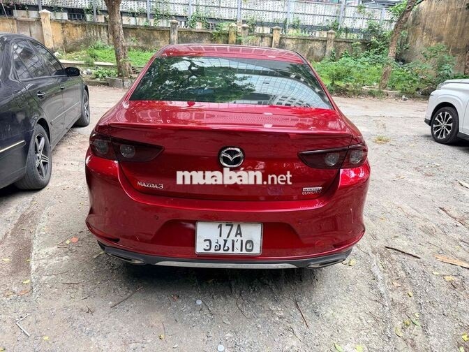 Mazda Mazda 3 Luxury 2023 Đỏ 28000 km