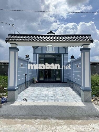 🏡 BÁN NHÀ CẤP 4 MỚI ĐẸP – CÓ SÂN Ô TÔ 🚗  📍 Rạch Khoán Châu, P. Long Tu
