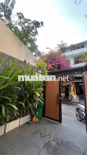 CHO THUÊ MẶT BẰNG MỚI NGANG 5M TRUNG TÂM TÂN ĐỊNH Q1 • 150M2