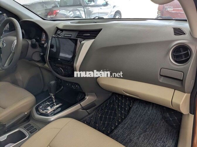 NISSAN NAVARA 2020 VL 160000 KM NÂU
