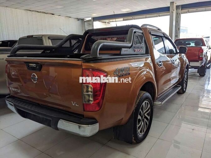 NISSAN NAVARA 2020 VL 160000 KM NÂU