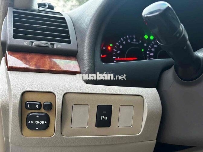 Toyota Camry 2.0 2010 Nhập khẩu Đen