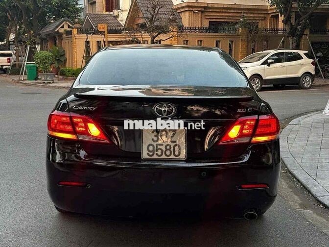 Toyota Camry 2.0 2010 Nhập khẩu Đen