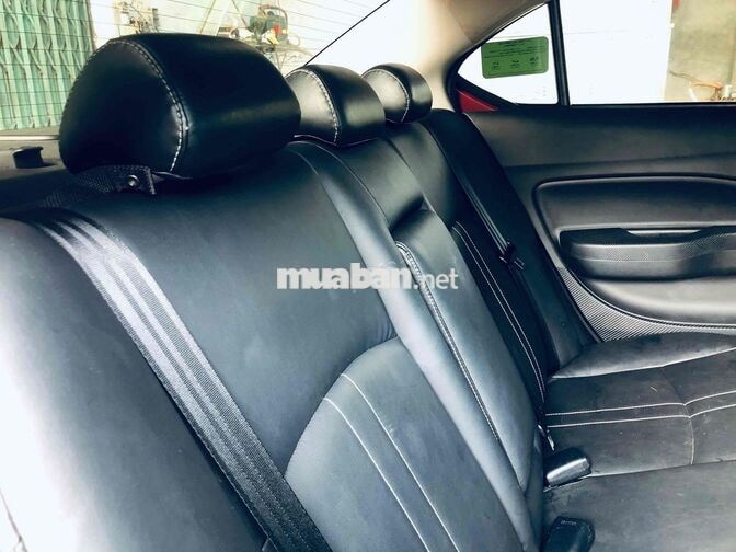Mitsubishi Attrage 2021 số tự động