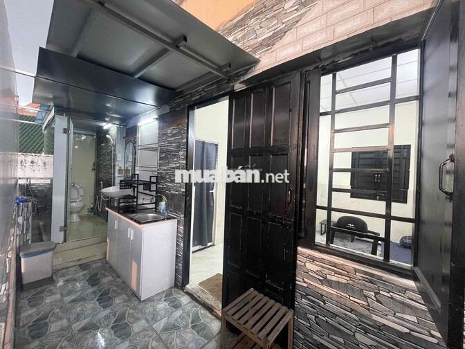 Phòng trọ - Full nội thất có ban công