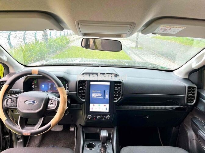 Ford Ranger XLS 2026 Tự động 9000km Đen