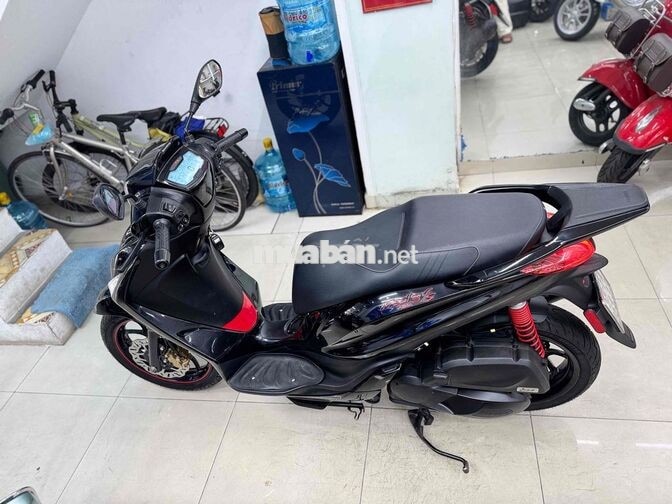 Piaggio Medley 155cc Đen bóng  chính chủ