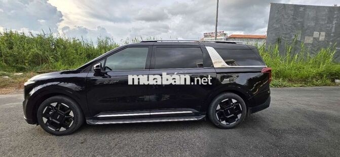 Kia Carnival 2024 2.2 Premium 30.000 km