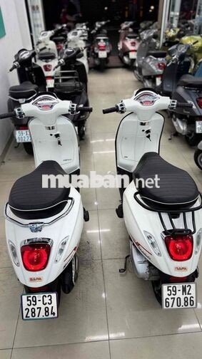 Piaggio Sprint S125 2022 Trắng vài ngàn km