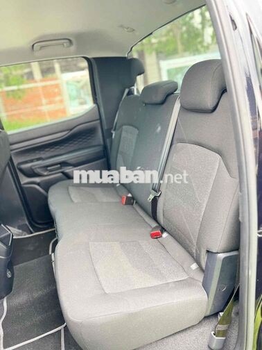 Ford Ranger XLS 2026 Tự động 9000km Đen