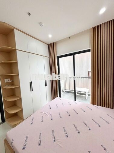 CĂN HỘ 1PN RỘNG GẦN CROWN PLAZA