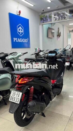 Piaggio Medley 155cc Đen bóng  chính chủ