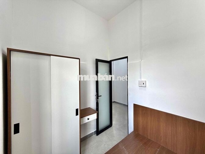 CHO THUÊ 2 PHÒNG NGỦ 2 MÁY LẠNH CỬA SỔ TRỜI DƯƠNG QUẢNG HÀM - GÒ VẤP