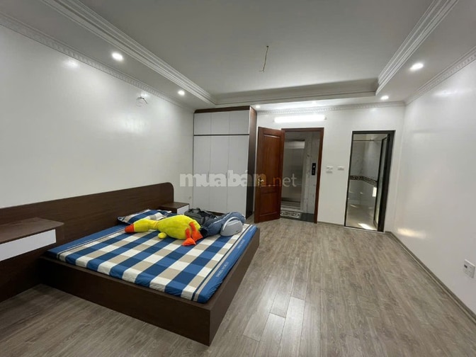 CHO THUÊ NHÀ NGUYÊN CĂN NGÕ 523 MINH KHAI-Thang Máy