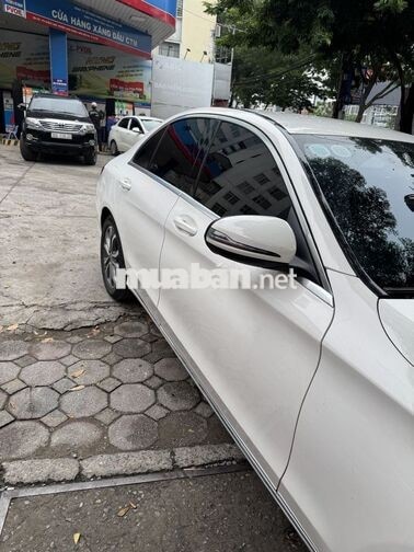 Mercedes C200 2017 10 vạn màu Trắng
