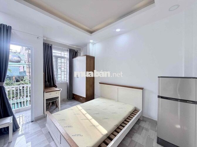 Căn Stu Ban Công FullNT Vị Trí Trung Tâm Giáp Q1 Và Phú Nhuận