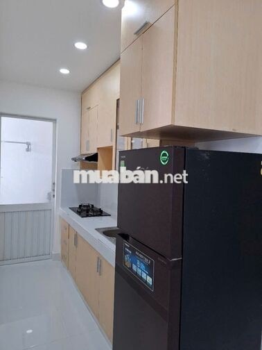 Cần cho thuê căn hộ HQC 35 Hồ Học Lãm, 2PN, nội thất đẹp, hướng mát