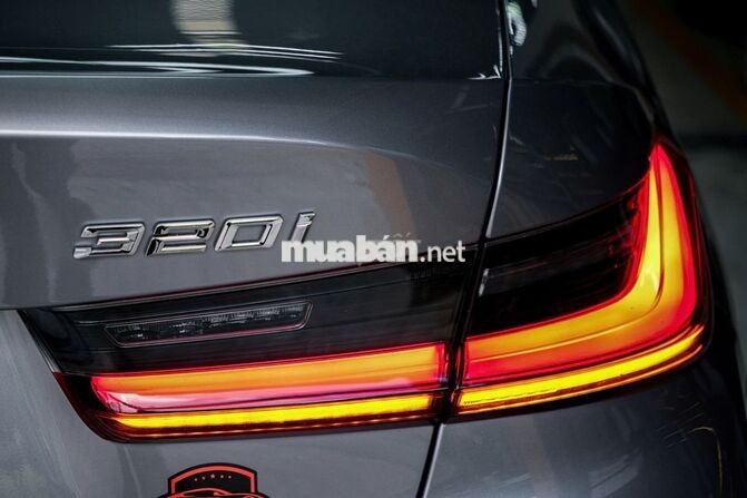 BMW 320i Sportline LCI 2024 Xám nội thất Đỏ