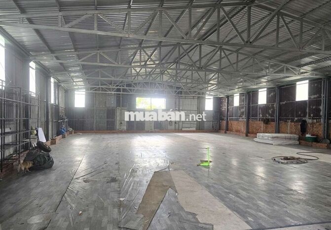 CHO THUÊ KHO,XƯỞNG SẢN XUẤT 400M² GIÁ 30TR//T, Đ LÊ TRỌNG TẤN 