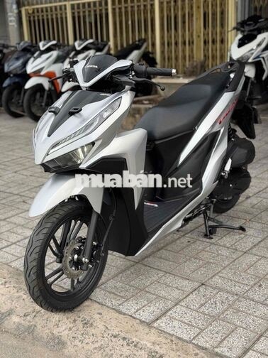 Honda Vario 150 màu Bạc Porsche biển 67 máy zin
