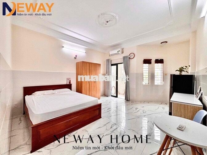 CHDV BAN CÔNG FULL NT NHẬN KHÁCH NƯỚC NGOÀI - GẦN NHÀ THỜ PHAO LÔ