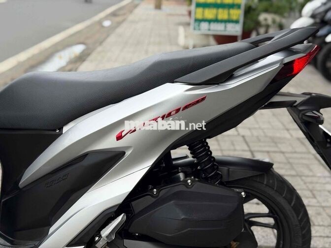 Honda Vario 150 màu Bạc Porsche biển 67 máy zin