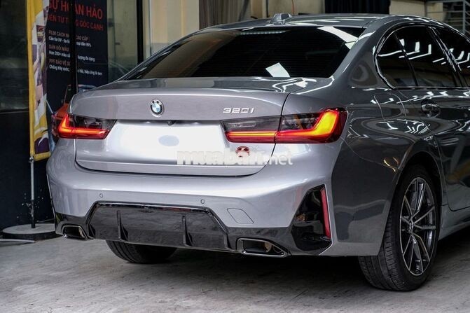 BMW 320i Sportline LCI 2024 Xám nội thất Đỏ