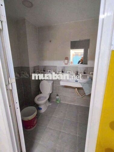 CHO THUE NHÀ HẺM XE MÁY, 1 XET, VÕ VĂN KIÊT Q.1