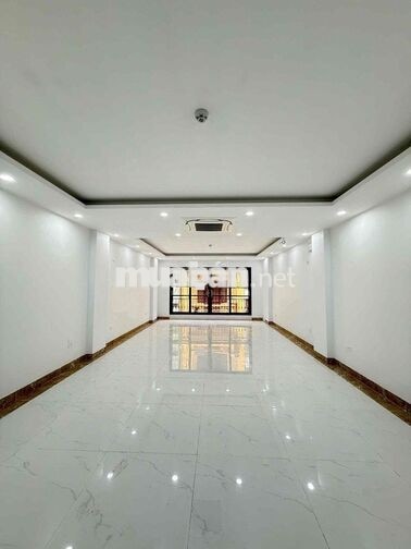 Nhà mới ngõ 80 Trung Kính - DT 75M x 4 Tầng 1 Hầm Thông sàn, Thang Máy