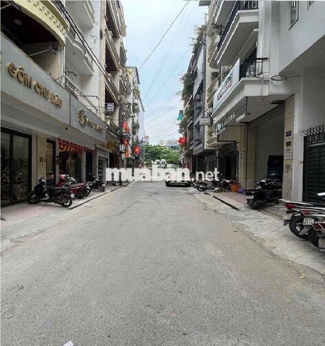 Nhà mới ngõ 80 Trung Kính - DT 75M x 4 Tầng 1 Hầm Thông sàn, Thang Máy