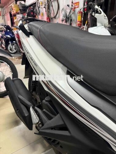 HONDA AIR BLADE 2015 MÀU TRẮNG RIN RẤT ĐẸP