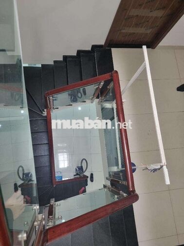 Nhà rẻ hẻm 10m - 5x13 - 3 tầng giá 6 tỷ 5