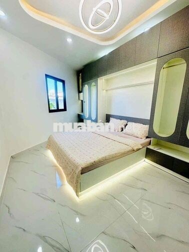 chính chủ bán nhà xe hơi tới nhà hẻm 1627 huỳnh tấn phát