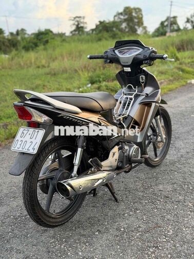Future X fi 2011 máy zin chưa chạm đầu biển 67
