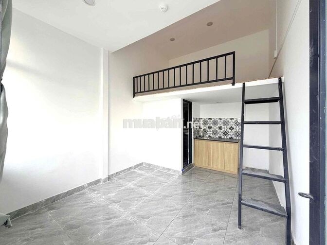 PHÒNG TRỌ GIÁ RẺ TRẦN QUỐC THẢO_GÁC CAO 2M_BAN CÔNG_GẦN CHỢ TÂN ĐỊNH