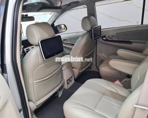 TOYOTA INNOVA 2012 V TỰ ĐỘNG BẢN VAO CẤP 7 CHỖ