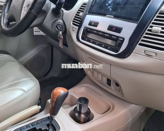 TOYOTA INNOVA 2012 V TỰ ĐỘNG BẢN VAO CẤP 7 CHỖ