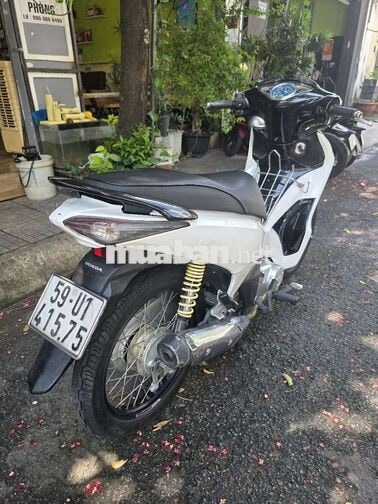 HONDA FUTURE FI 2012 TRẮNG ĐEN