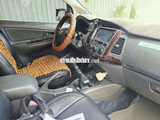 Toyota Innovaj 2014 về đi ngay