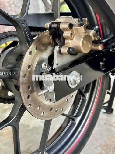 Sonic 150R 2018 Đỏ đen bs 65 Chính Chủ