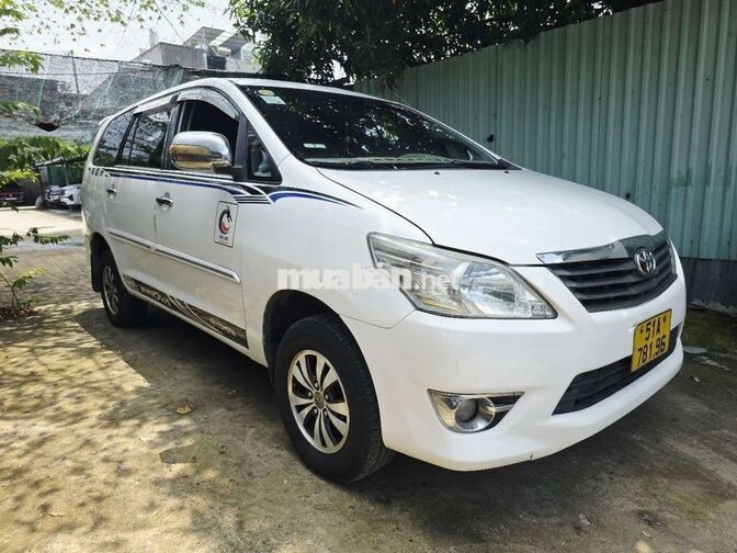Toyota Innovaj 2014 về đi ngay