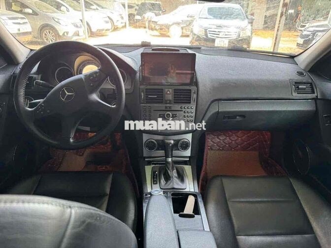 Mercedes-Benz C300 2010 Đen