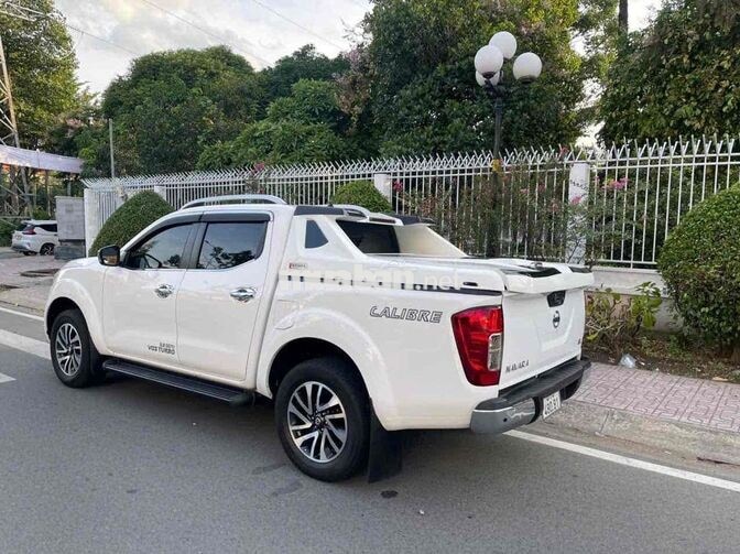 Nissan Navara 2019 EL A-IVI 2.5 AT 78000km Trắng