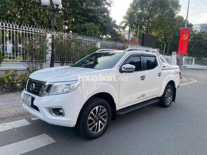 Nissan Navara 2019 EL A-IVI 2.5 AT 78000km Trắng