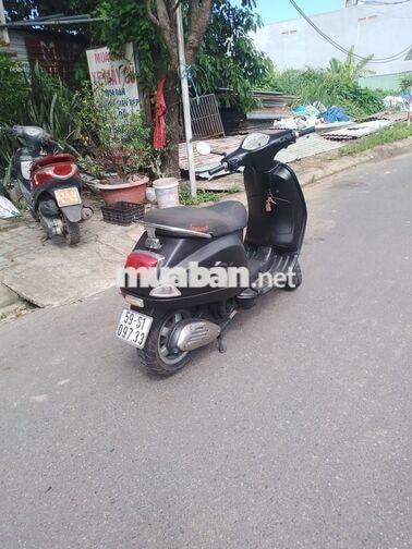 Bán xe PIAGGIO VESPA LX MÀU ĐEN