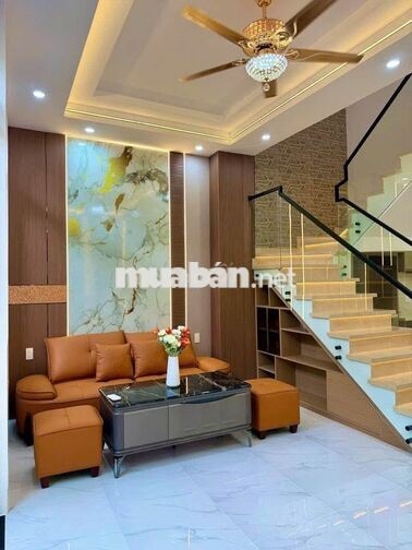 NHÀ 1 TRỆT 1 LẦU ĐƯỜNG SONG HÀNH – TÂN HIỆP, 110,6M², SHR, GIÁ 2,4 TỶ
