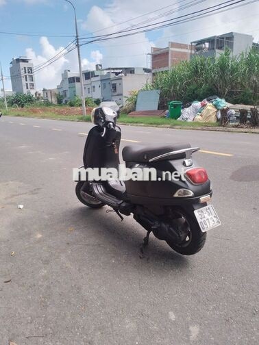Bán xe PIAGGIO VESPA LX MÀU ĐEN