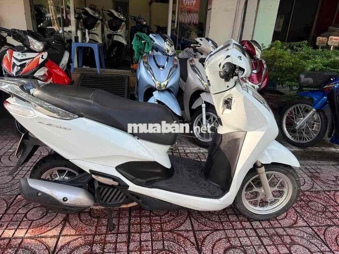 Honda Lead 2017 màu Trắng
