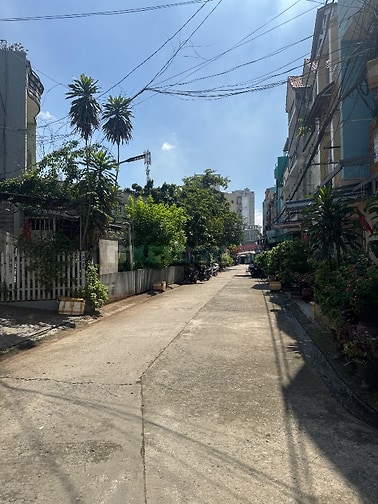 Trệt 2Lầu HXH8m giáp Q6 , QTPhú 